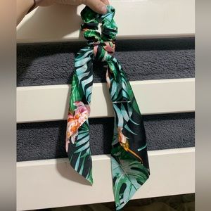 Tropical scrunchie ribbon
